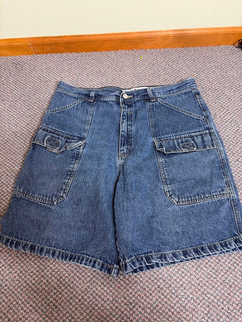Faded Glory Y2K Cargo Denim Short Size 36